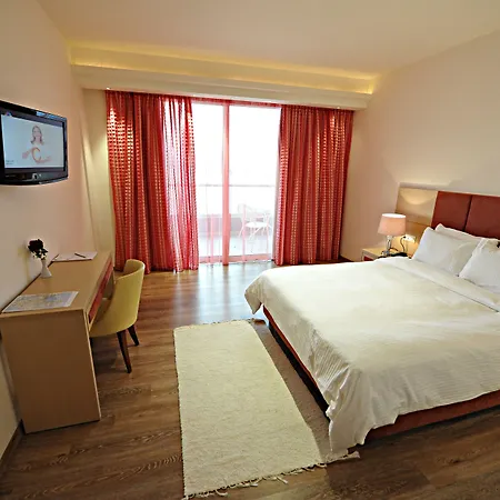 丽城酒店 4* 卡拉马塔