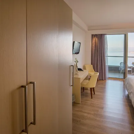 丽城酒店 卡拉马塔