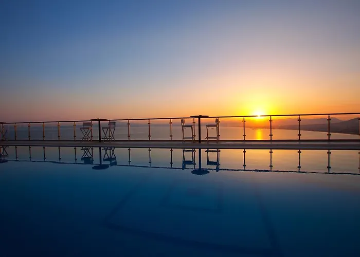 Отель Belvedere Каламата